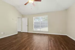 737 Oak Dale Ave, Lake Dallas, TX 75065 - Photo 6
