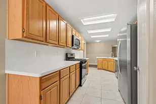 737 Oak Dale Ave, Lake Dallas, TX 75065 - Photo 8