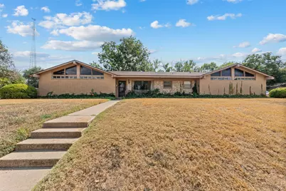 1815 Mahalia Drive, Waco, TX 76705 - Photo 1