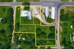 114 Central Ave, Marietta, TX 75566 - Photo 2