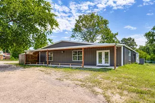 114 Central Ave, Marietta, TX 75566 - Photo 4