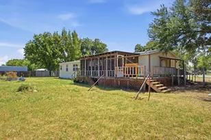 105 Apache St, Lipan, TX 76462 - Photo 30