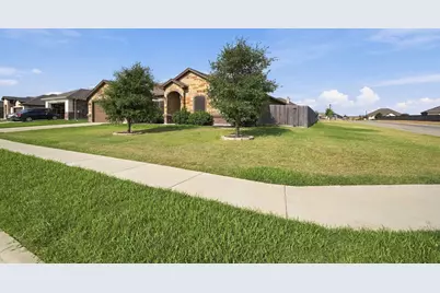 400 Juniper Drive, Troy, TX 76579 - Photo 2