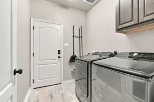 400 Juniper Dr, Troy, TX 76579 - Photo 20