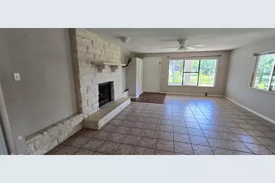 8295 Palo Pinto Highway, Mineral Wells, TX 76067 - Photo 16