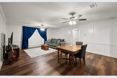 1800 Woodcrest Avenue, Corsicana, TX 75110 - Photo 34