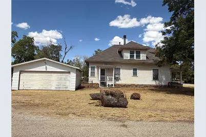 401 N Stratton Street, Seymour, TX 76380 - Photo 2