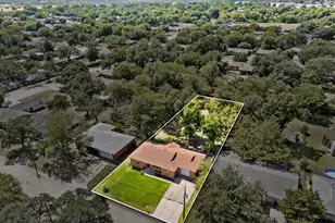1134 Usher St, Benbrook, TX 76126 - Photo 4