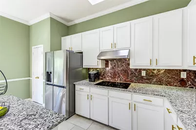 2708 Carmel Drive, Carrollton, TX 75006 - Photo 10