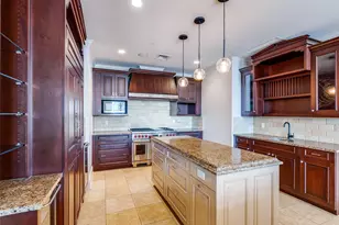 2555 N Pearl St, Dallas, TX 75201 - Photo 12