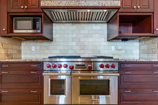 2555 N Pearl St, Dallas, TX 75201 - Photo 14
