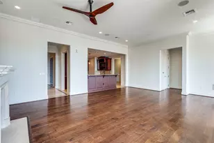 2555 N Pearl St, Dallas, TX 75201 - Photo 10