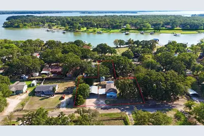 9669 Lakeland Loop, Quinlan, TX 75474 - Photo 1