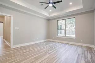 908 Meadowlark Ln, Granbury, TX 76048 - Photo 26