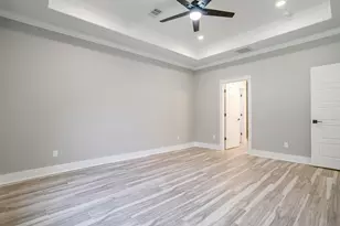 908 Meadowlark Ln, Granbury, TX 76048 - Photo 24
