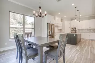 908 Meadowlark Ln, Granbury, TX 76048 - Photo 22