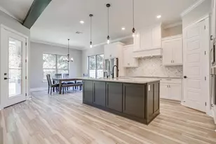 908 Meadowlark Ln, Granbury, TX 76048 - Photo 14