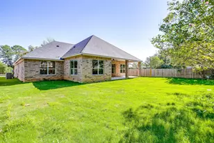 908 Meadowlark Ln, Granbury, TX 76048 - Photo 38