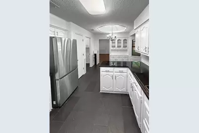 2409 Glen Morris Road, Carrollton, TX 75007 - Photo 14