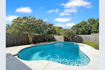 2409 Glen Morris Road, Carrollton, TX 75007 - Photo 30