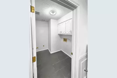 2409 Glen Morris Road, Carrollton, TX 75007 - Photo 26