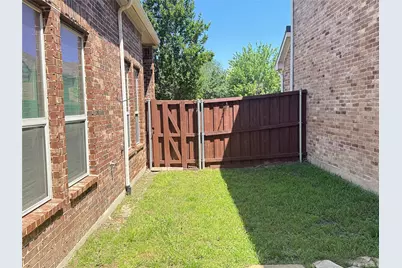 2108 Harris Place, Plano, TX 75025 - Photo 8