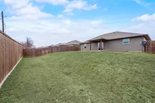 3318 Brookstone Dr, Sherman, TX 75092 - Photo 16