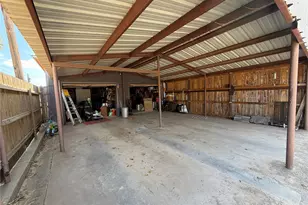 310 N Donald St, Seymour, TX 76380 - Photo 30