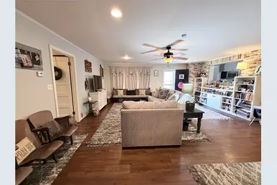 310 N Donald Street, Seymour, TX 76380 - Photo 8