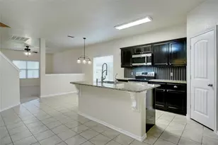 644 River Rock Dr, Azle, TX 76020 - Photo 4