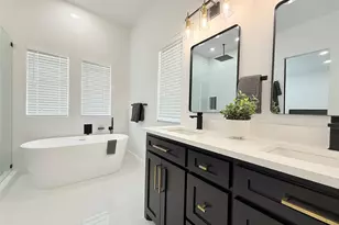 4602 Sycamore St, Dallas, TX 75204 - Photo 18