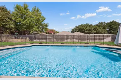 900 Rosewood Court, Euless, TX 76039 - Photo 20