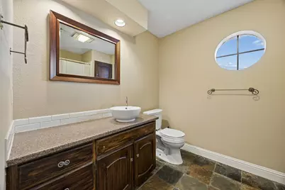 900 Rosewood Court, Euless, TX 76039 - Photo 16