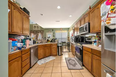 6369 Redeagle Creek Drive, Fort Worth, TX 76179 - Photo 6