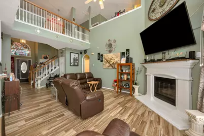 6369 Redeagle Creek Drive, Fort Worth, TX 76179 - Photo 2