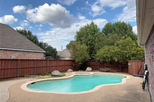 1328 Comanche Dr, Allen, TX 75013 - Photo 1
