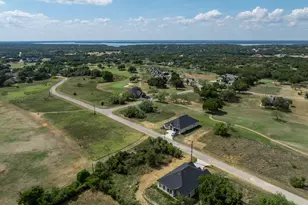 27155 Whispering Meadow Dr, Whitney, TX 76692 - Photo 40