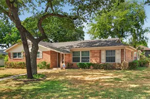 520 Circleview Dr N, Hurst, TX 76054 - Photo 1