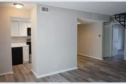 2415 S Graham Drive, Arlington, TX 76013 - Photo 4