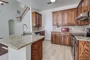 506 Spring Dr, Shady Shores, TX 76208 - Photo 4