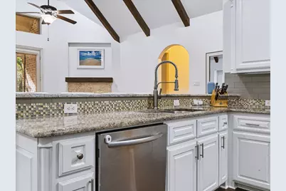 4720 Trevor Trail, Grapevine, TX 76051 - Photo 12