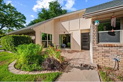 805 Shadycreek Court, Arlington, TX 76013 - Photo 4