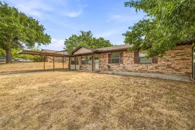 525 Vine Street, Weatherford, TX 76086 - Photo 2