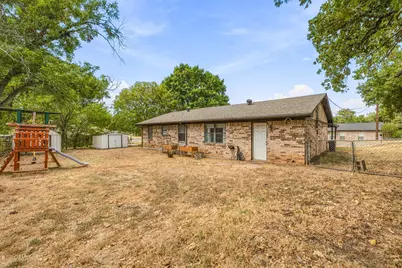 525 Vine Street, Weatherford, TX 76086 - Photo 22