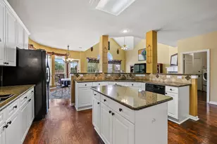 2986 Marlow Ln, Richardson, TX 75082 - Photo 8