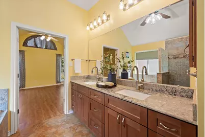 2233 Wembley Wood Lane, Bedford, TX 76022 - Photo 26