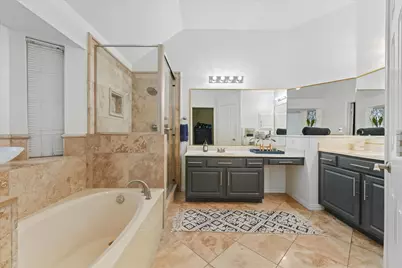 1040 Essex Drive, Cedar Hill, TX 75104 - Photo 18