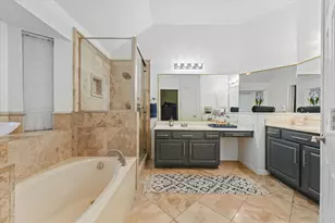 1040 Essex Dr, Cedar Hill, TX 75104 - Photo 18