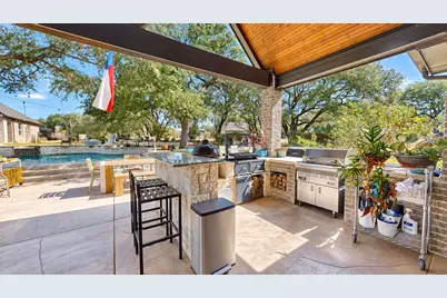 1729 Bent Tree Court, Granbury, TX 76049 - Photo 30