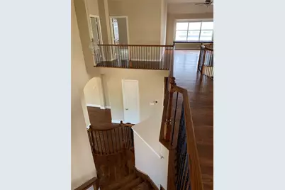 10045 Bluewater Terrace, Irving, TX 75063 - Photo 14